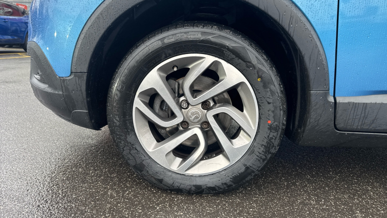 Vauxhall Crossland X 1.2T [110] Tech Line Nav 5dr [Start Stop] Auto Petrol Hatchback